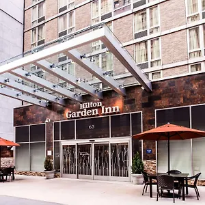 Hilton Garden West 35th Street Otel